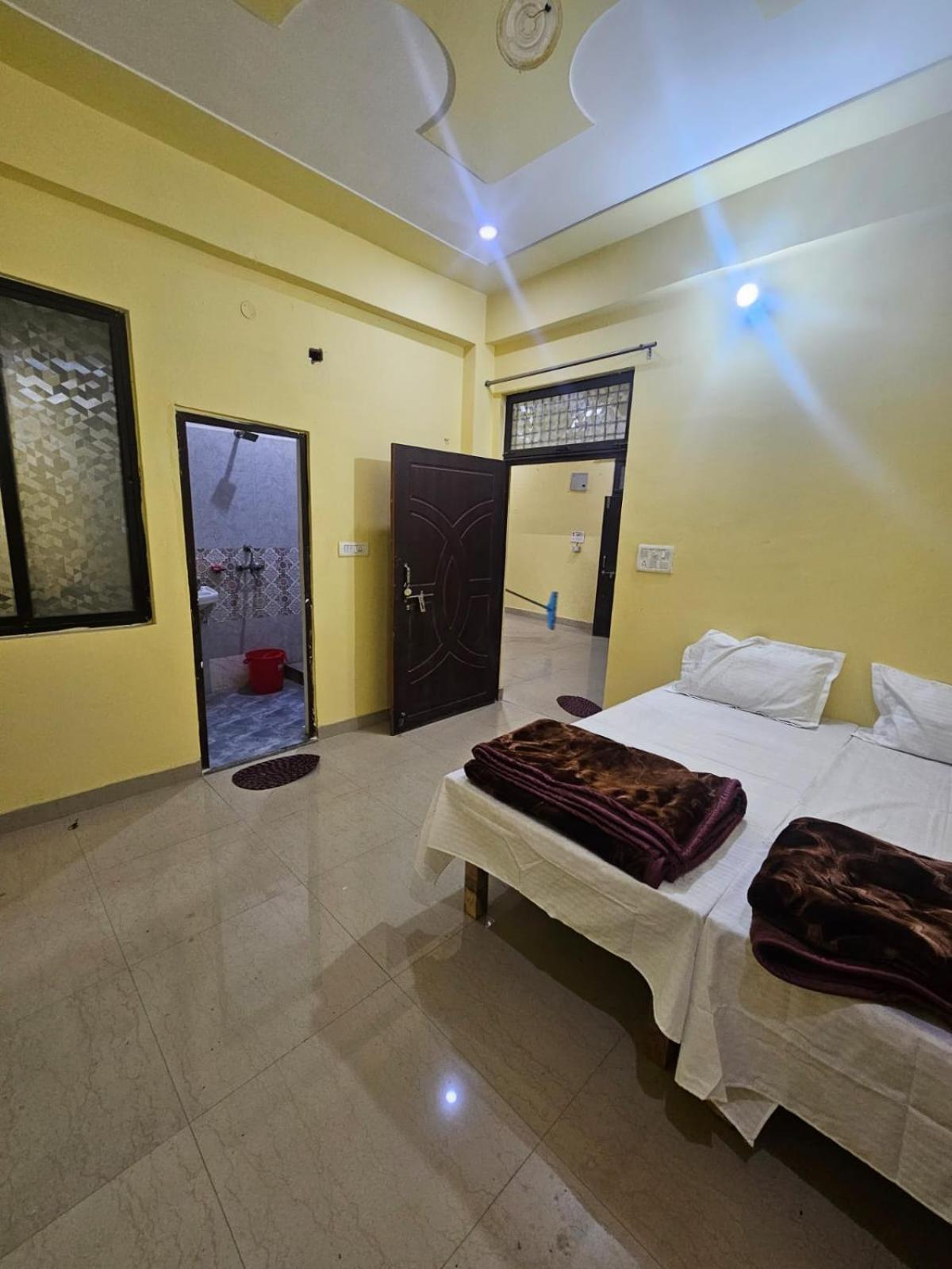 Sangam Home Stays Allāhābād Junction エクステリア 写真